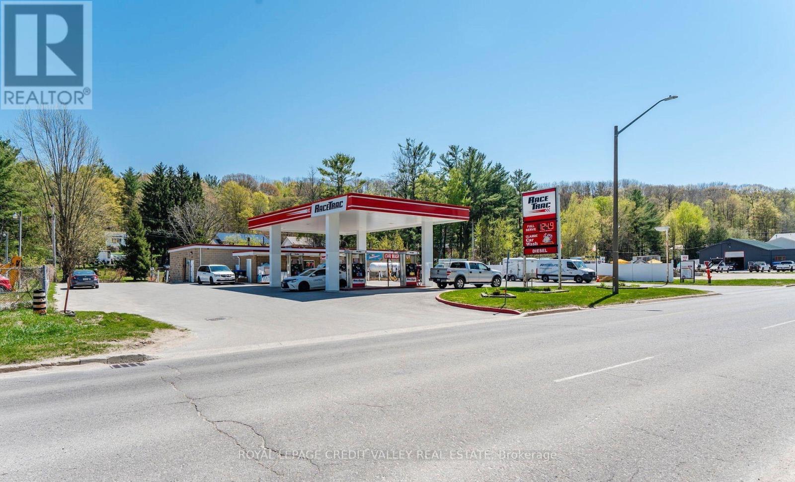 793 VINDIN STREET, Midland, Ontario