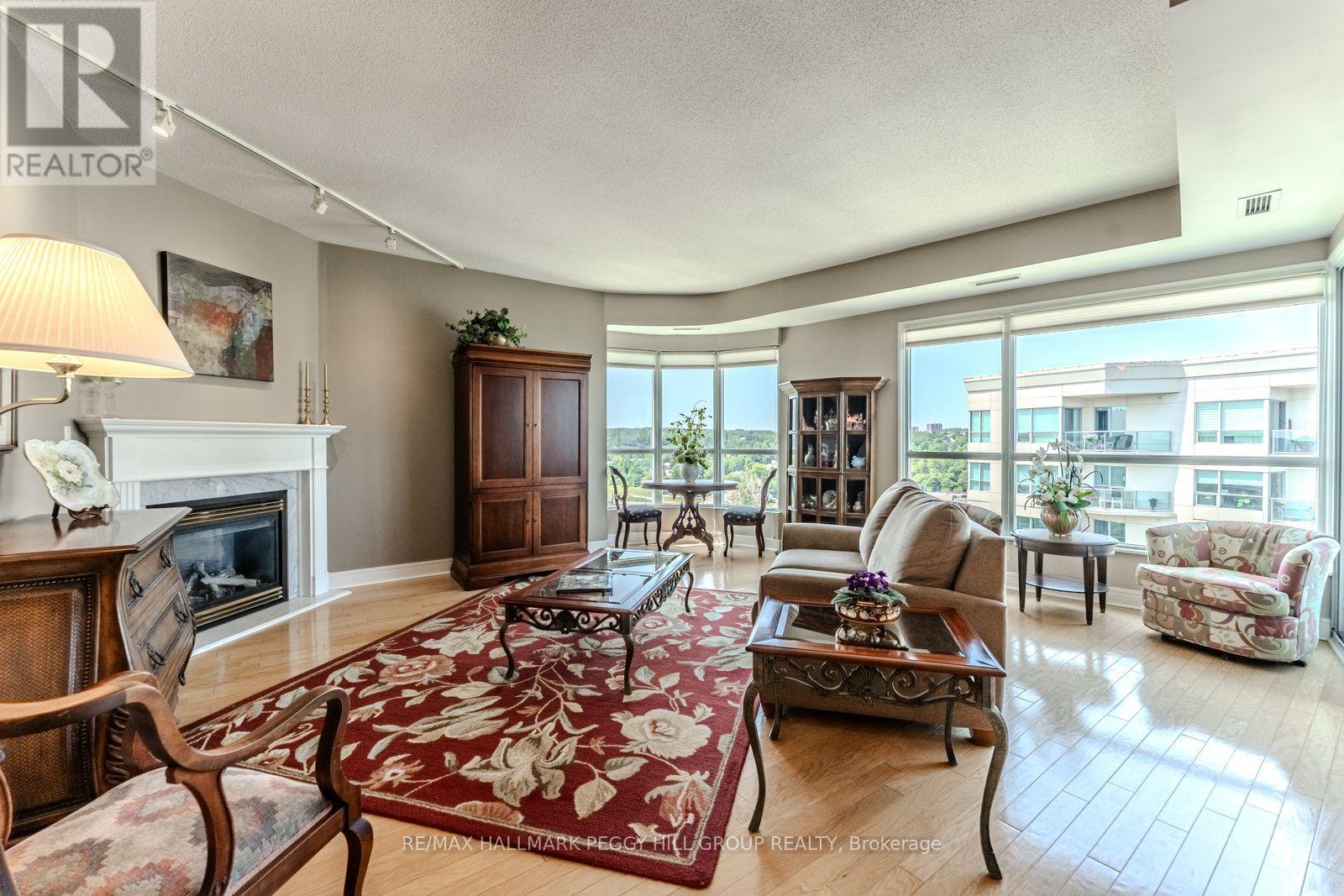 Ph2/3 - 2 Toronto Street, Barrie (City Centre), Ontario L4N 9R2 - Photo 5 - S12978980