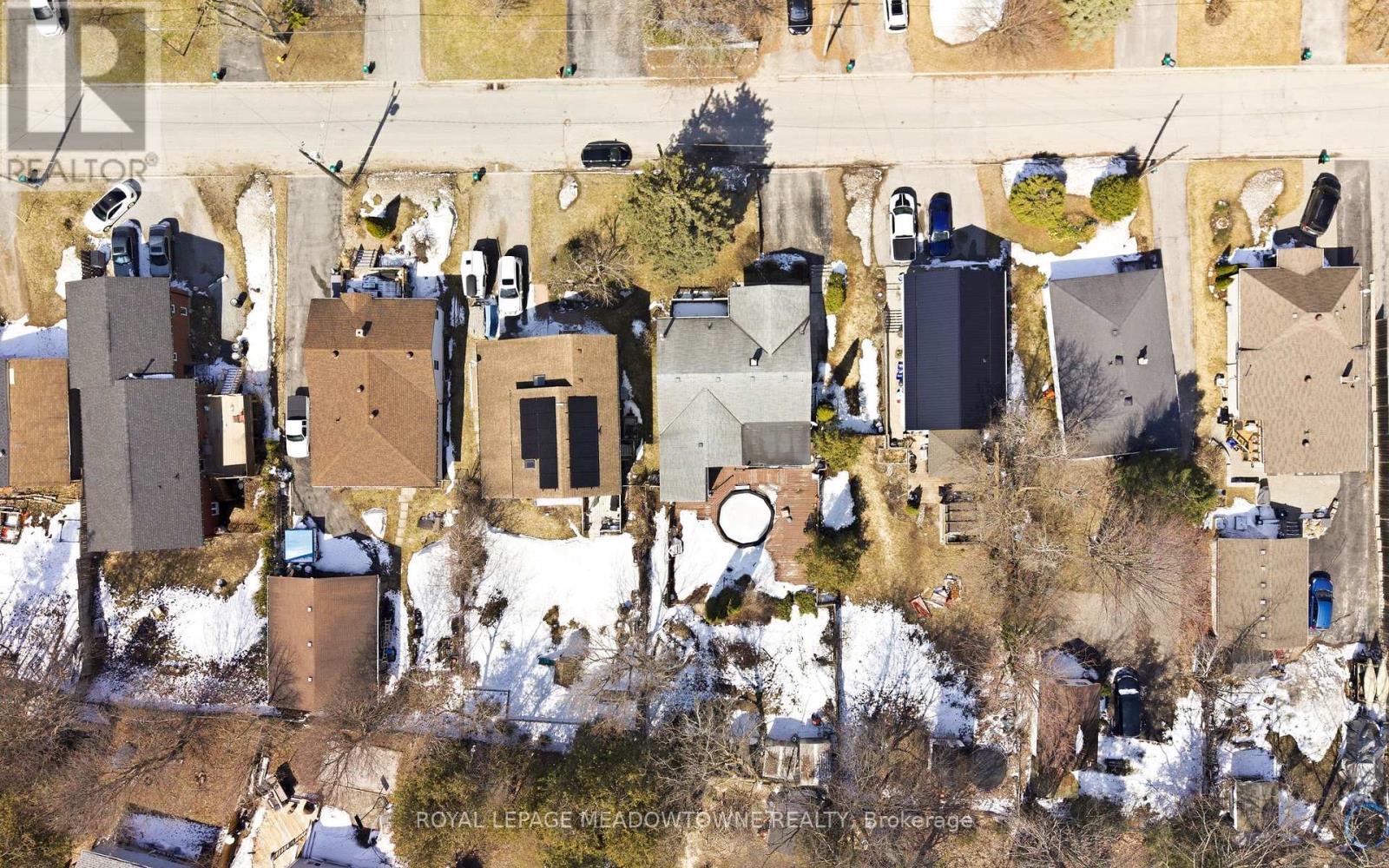 209 Cliff Road, Barrie, Ontario  L4N 3X5 - Photo 43 - S12979212