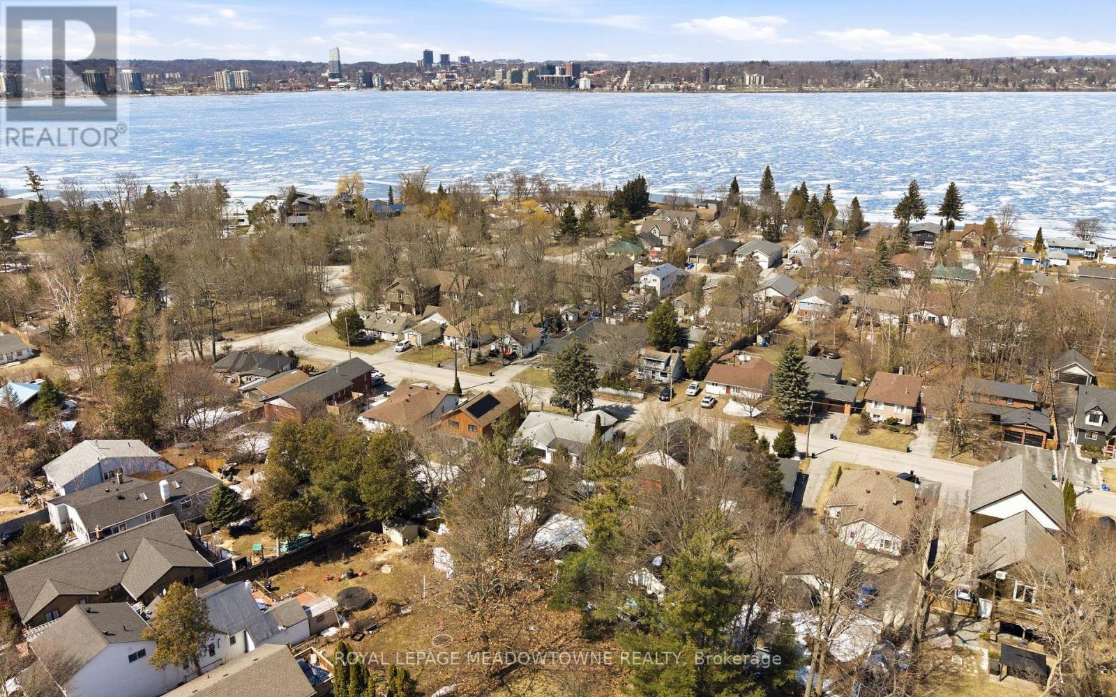 209 Cliff Road, Barrie, Ontario  L4N 3X5 - Photo 45 - S12979212