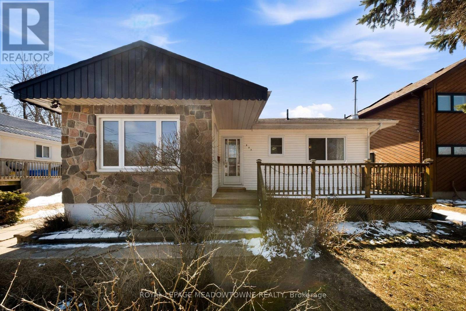 209 Cliff Road, Barrie, Ontario  L4N 3X5 - Photo 7 - S12979212