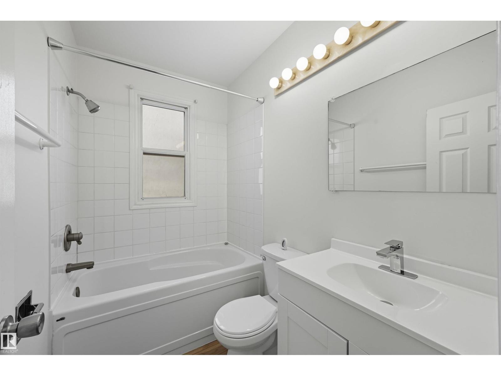 9848 87 Av Nw, Edmonton, Alberta  T6E 2N6 - Photo 22 - E4476359