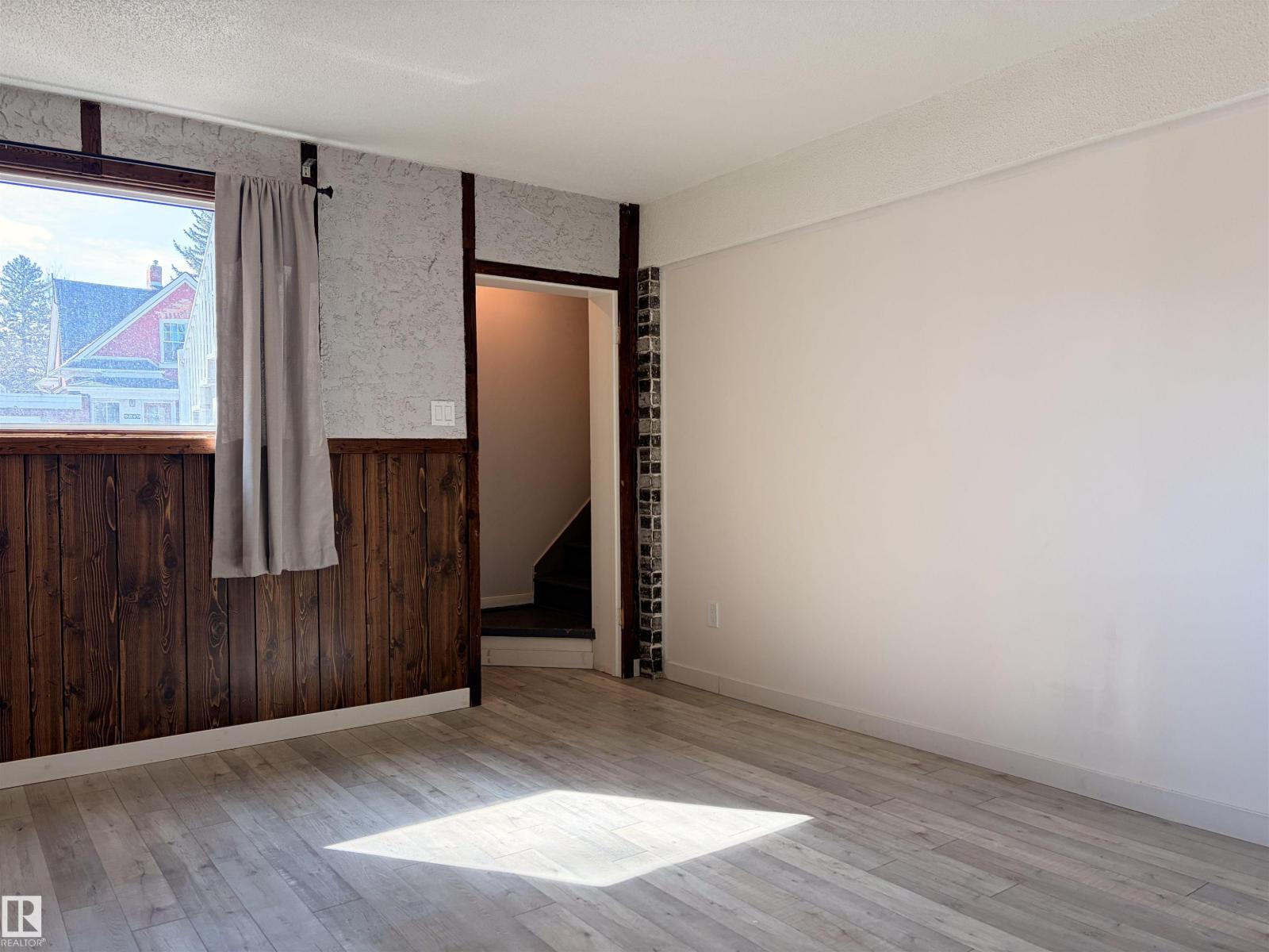 9848 87 Av Nw, Edmonton, Alberta  T6E 2N6 - Photo 25 - E4476359