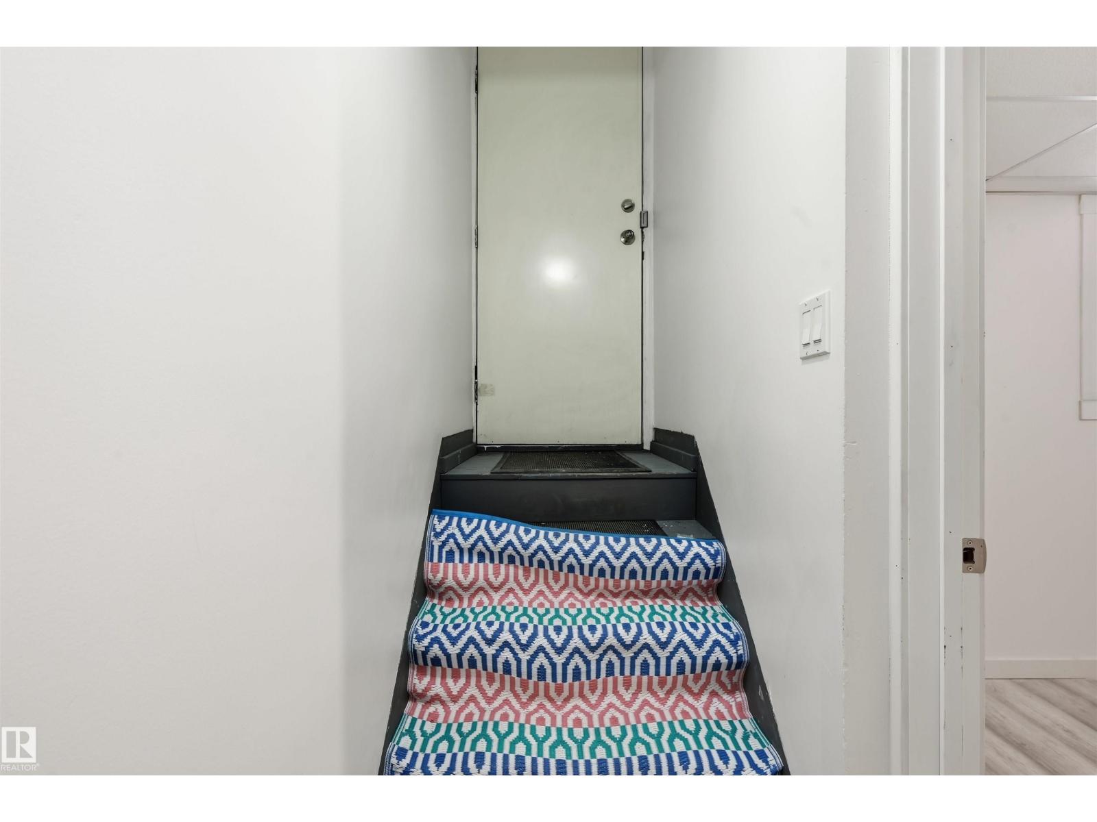 9848 87 Av Nw, Edmonton, Alberta  T6E 2N6 - Photo 23 - E4476359