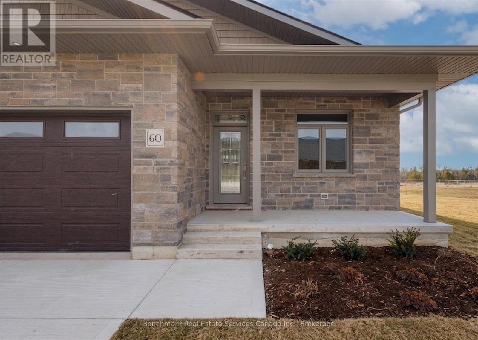 60 CAVALIER CRESCENT, Huron-Kinloss, Ontario