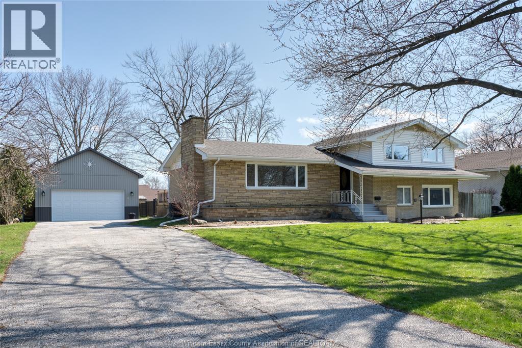 326 Centre Street, Essex, Ontario  N8M 1R4 - Photo 2 - 26007694