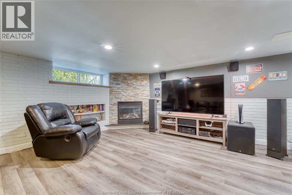 326 Centre Street, Essex, Ontario  N8M 1R4 - Photo 31 - 26007694