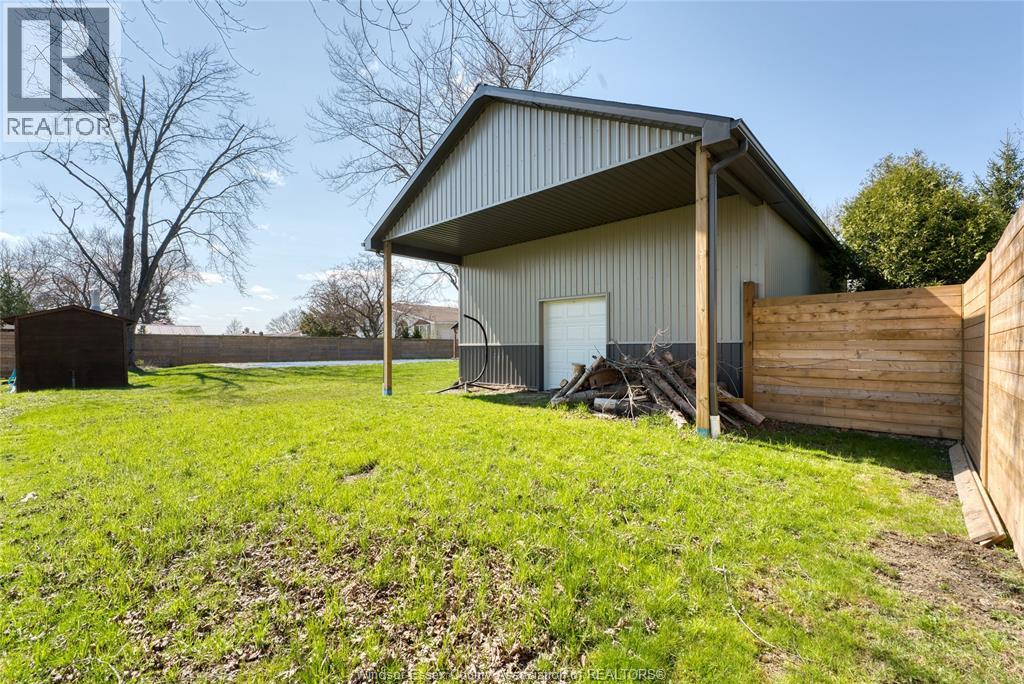 326 Centre Street, Essex, Ontario  N8M 1R4 - Photo 39 - 26007694