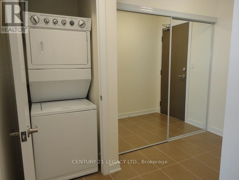 1904 - 4065 Brickstone Mews, Mississauga, Ontario  L5B 0G3 - Photo 12 - W12978924