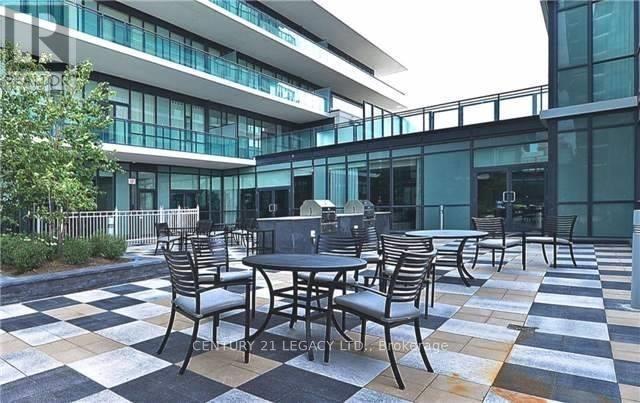 1904 - 4065 Brickstone Mews, Mississauga, Ontario  L5B 0G3 - Photo 18 - W12978924