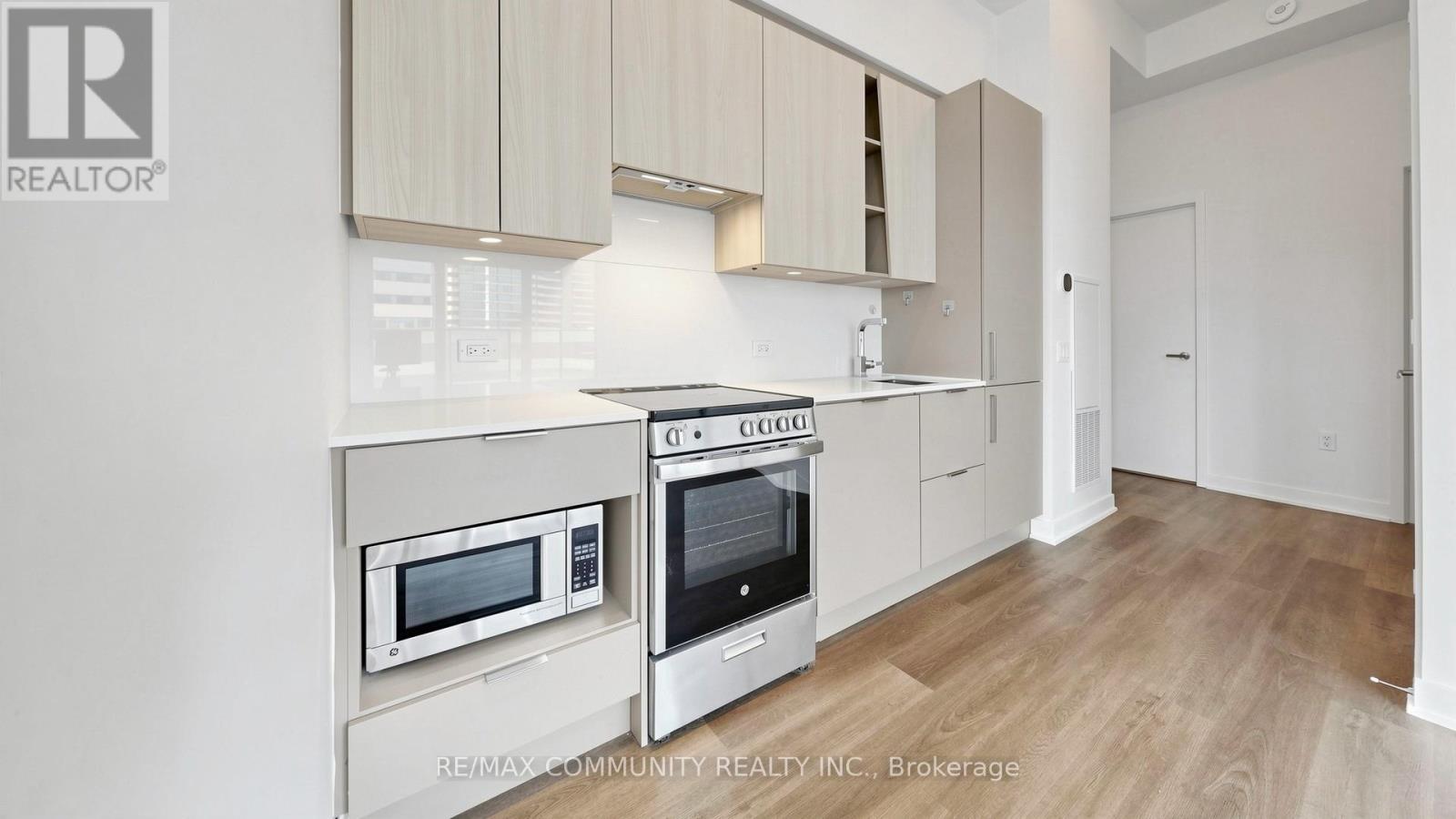 604 - 3900 Confederation Parkway, Mississauga, Ontario  L5B 0M3 - Photo 14 - W12978930