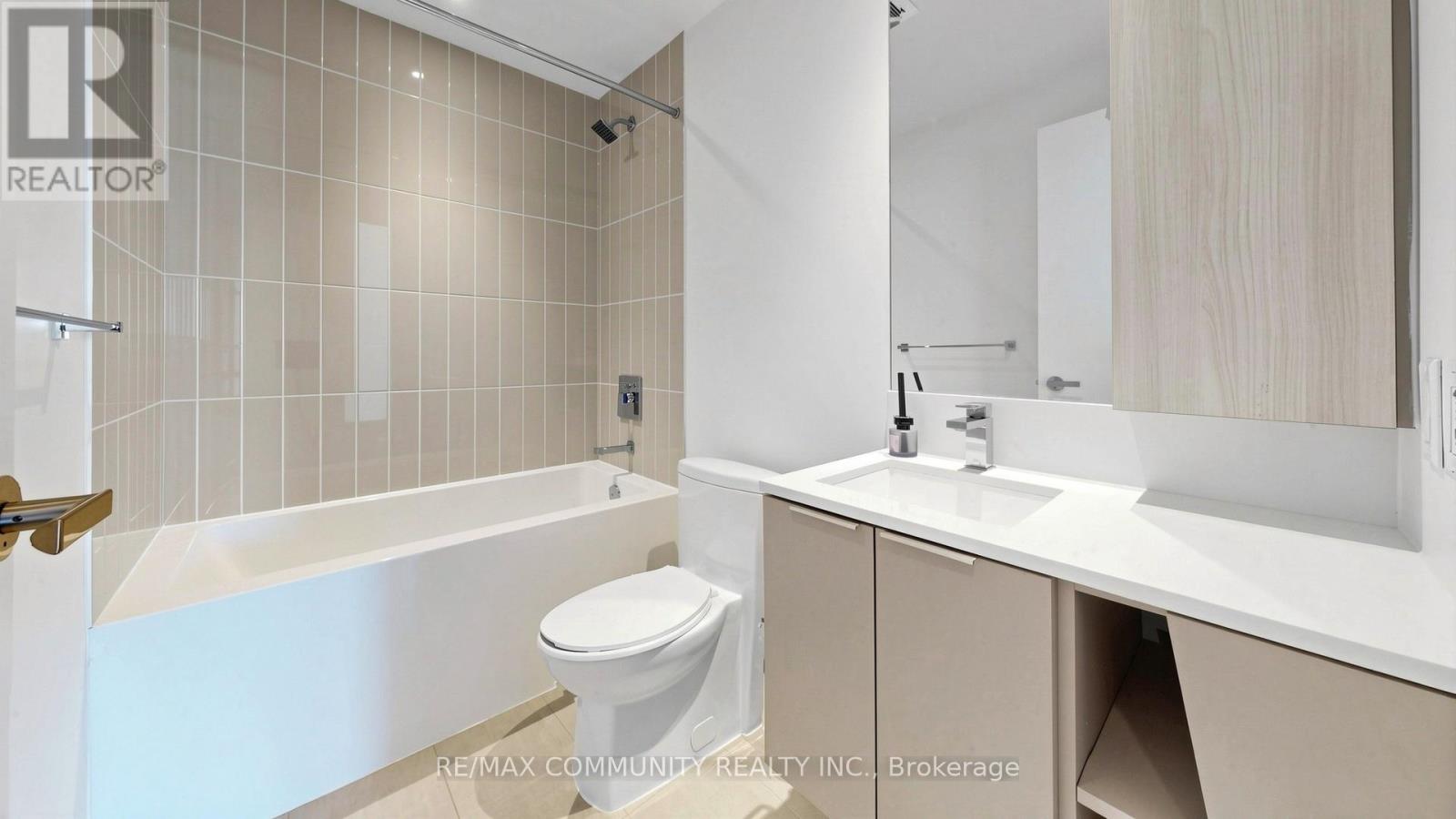 604 - 3900 Confederation Parkway, Mississauga, Ontario  L5B 0M3 - Photo 31 - W12978930