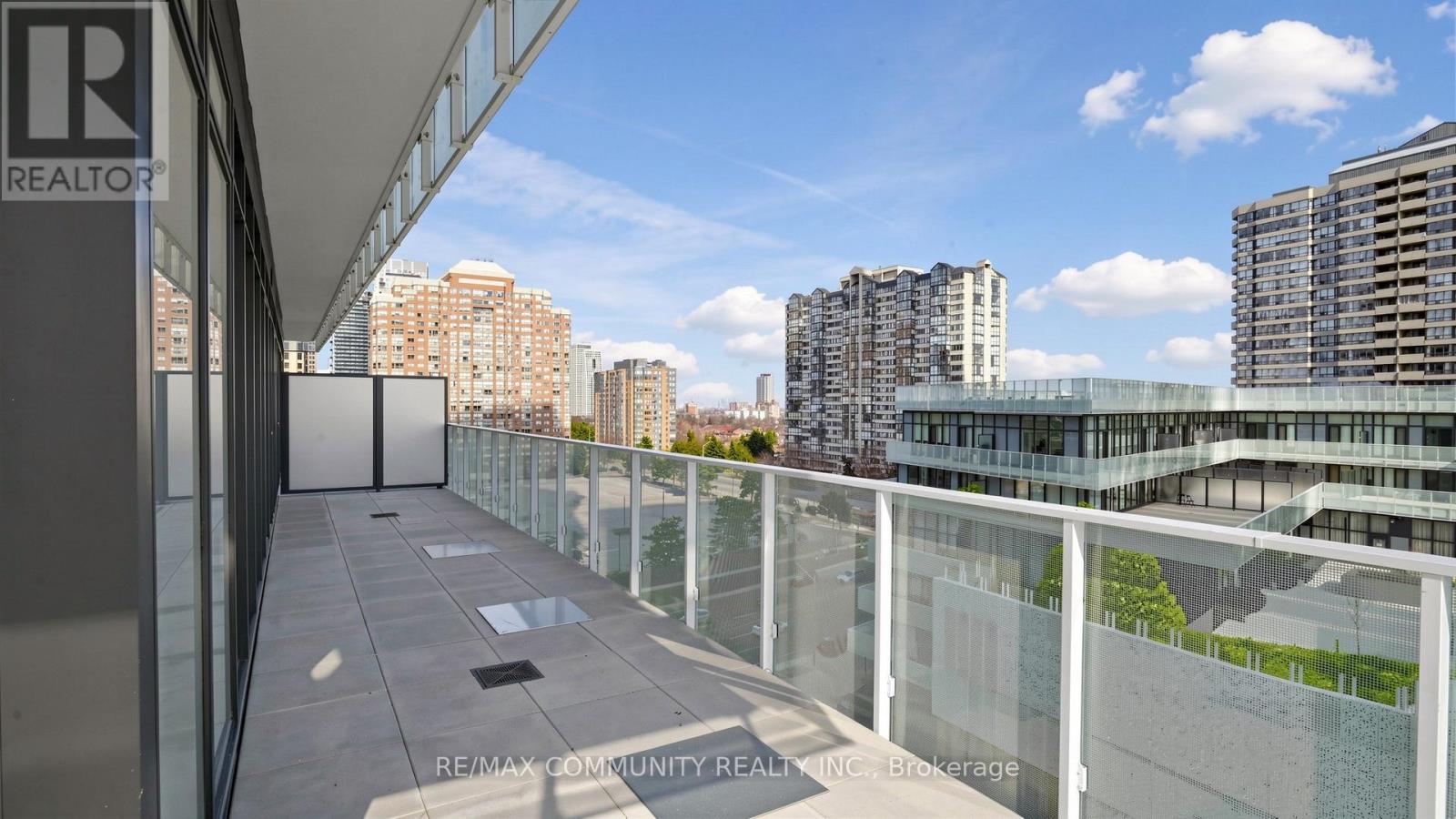 604 - 3900 Confederation Parkway, Mississauga, Ontario  L5B 0M3 - Photo 38 - W12978930