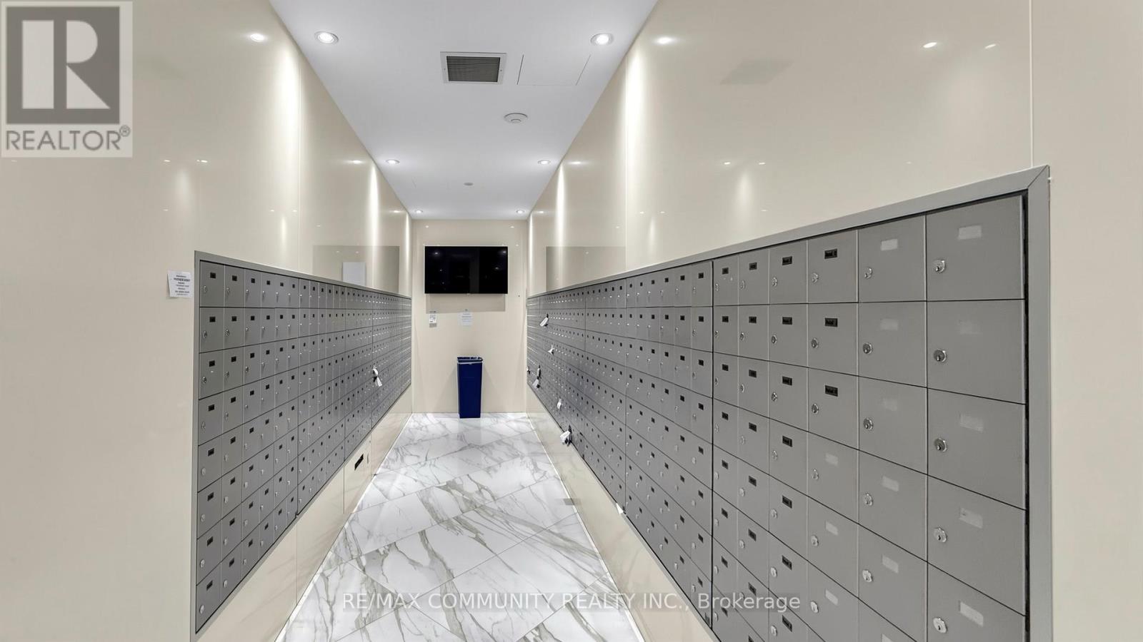 604 - 3900 Confederation Parkway, Mississauga, Ontario  L5B 0M3 - Photo 44 - W12978930