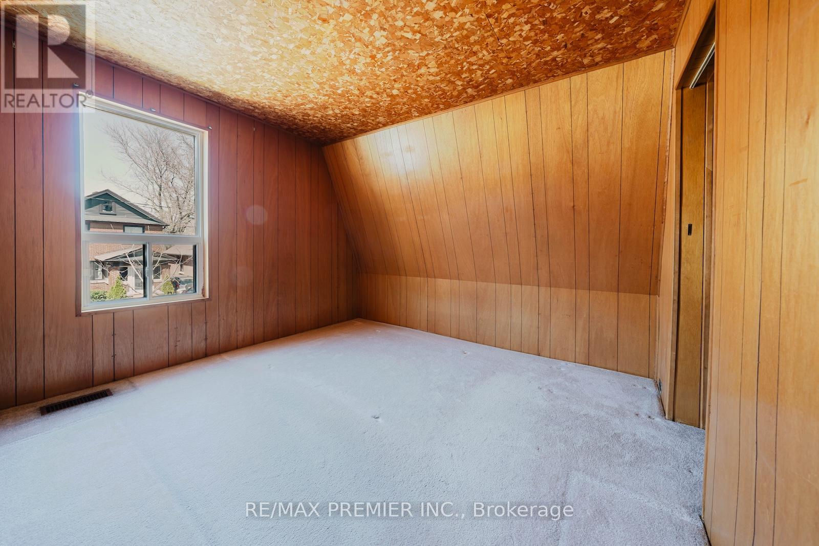 23 Lippincott Street W, Toronto, Ontario  M9N 1B3 - Photo 14 - W12978940