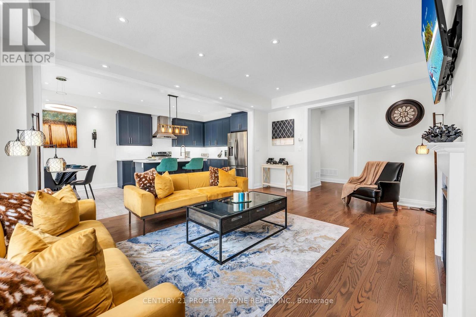 12 Trellanock Road, Brampton, Ontario  L6Y 0E4 - Photo 10 - W12979004