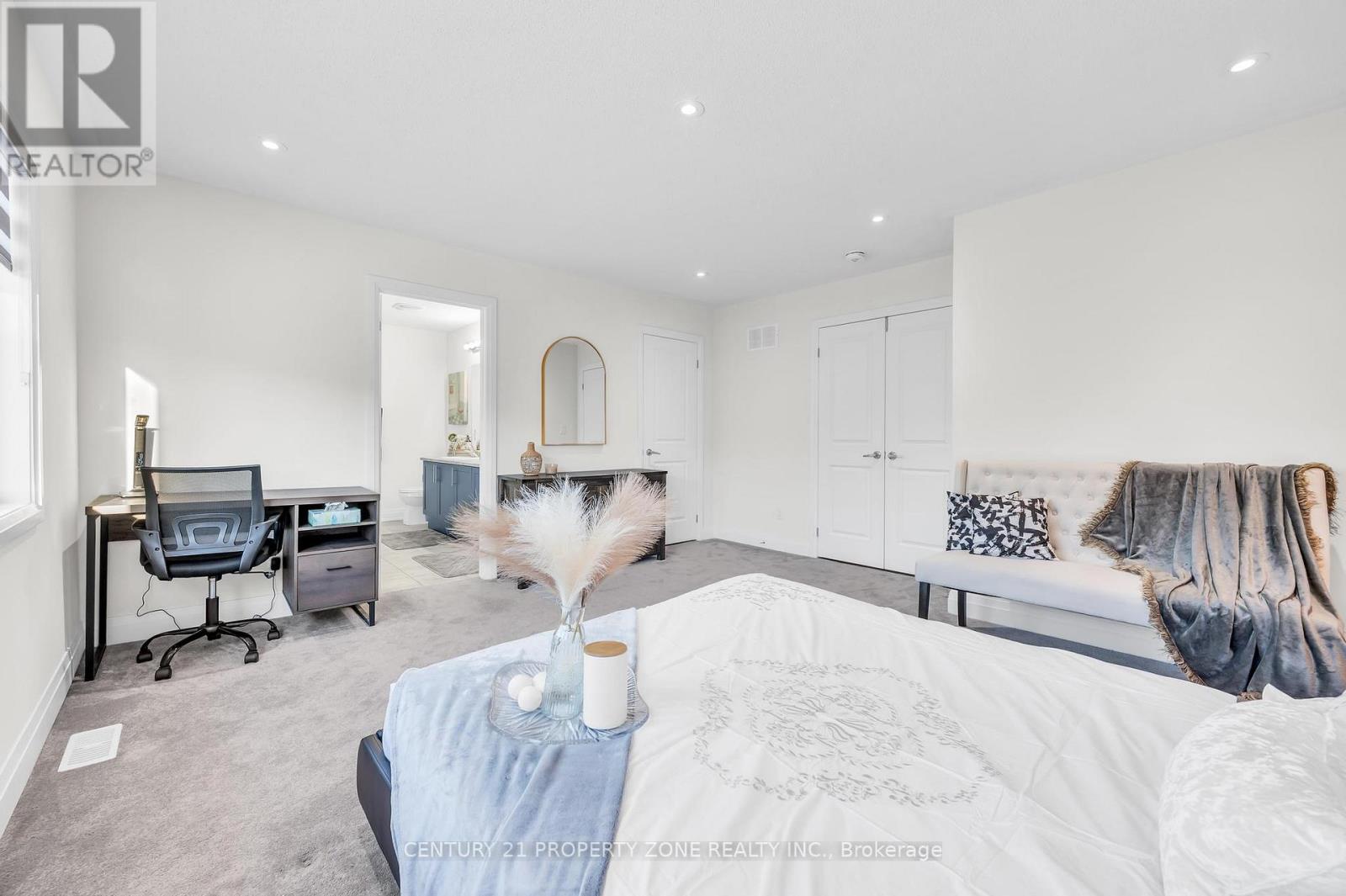 12 Trellanock Road, Brampton, Ontario  L6Y 0E4 - Photo 28 - W12979004