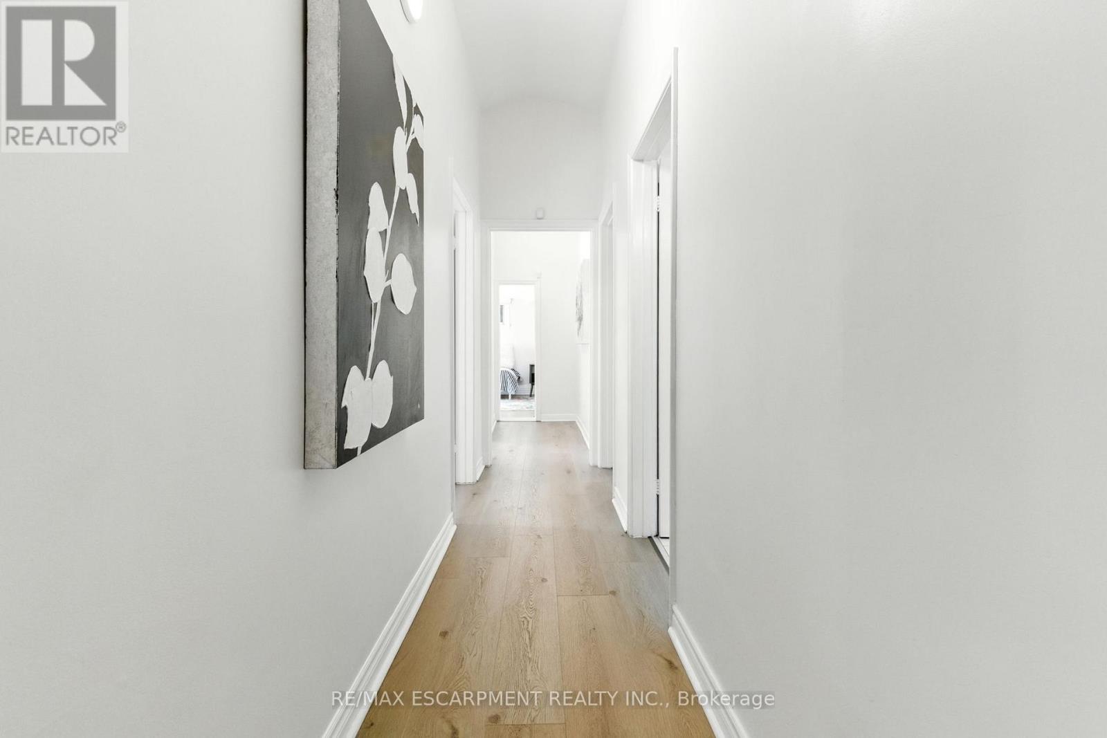 230 South Service Road, Mississauga, Ontario  L5G 2S1 - Photo 23 - W12979006