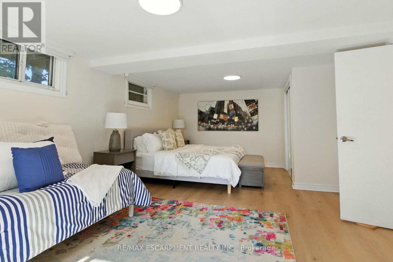 230 South Service Road, Mississauga, Ontario  L5G 2S1 - Photo 33 - W12979006