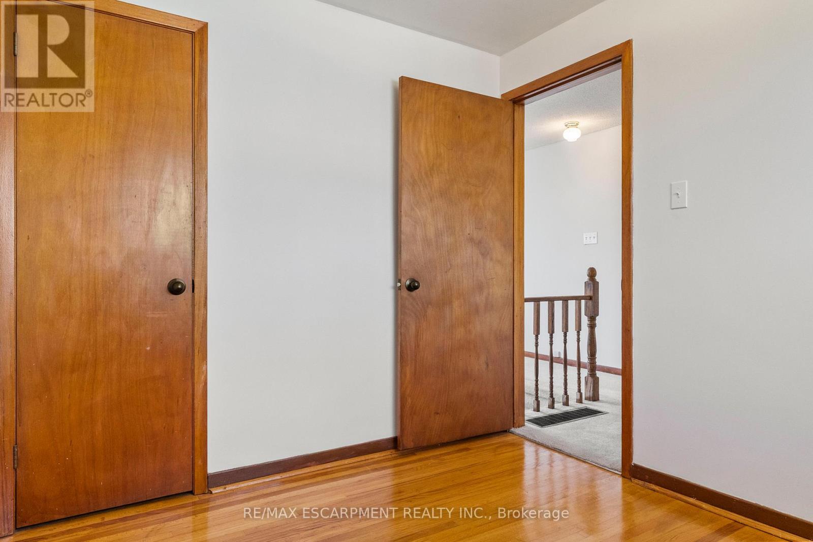 1193 Sixth Line, Oakville, Ontario  L6H 1W8 - Photo 27 - W12979030