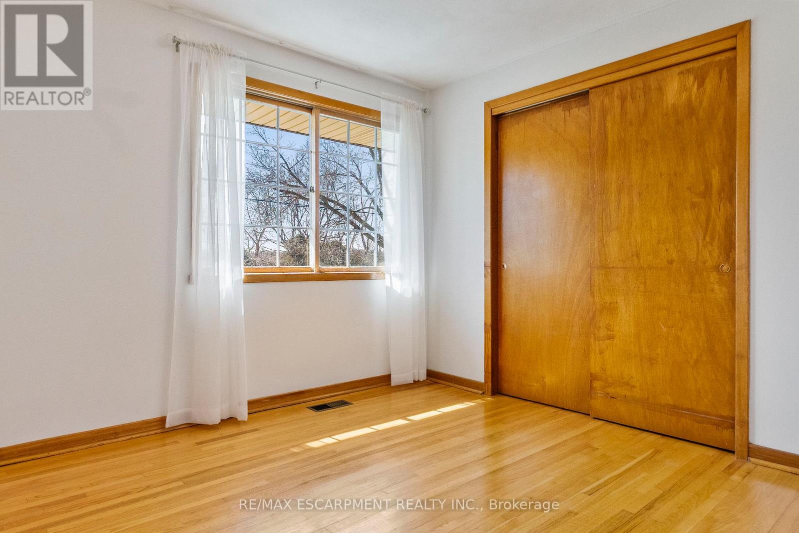 1193 Sixth Line, Oakville, Ontario  L6H 1W8 - Photo 31 - W12979030