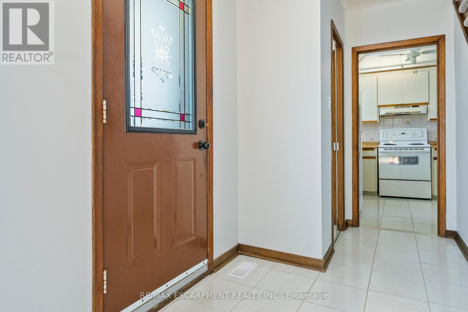 1193 Sixth Line, Oakville, Ontario  L6H 1W8 - Photo 5 - W12979030