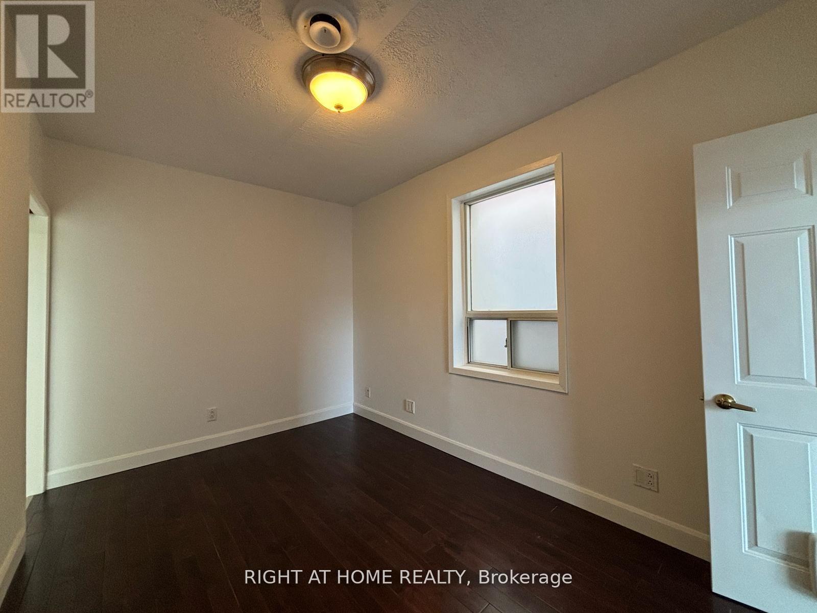 A - 3152 Dundas Street W, Toronto, Ontario  M6P 2A1 - Photo 22 - W12979042