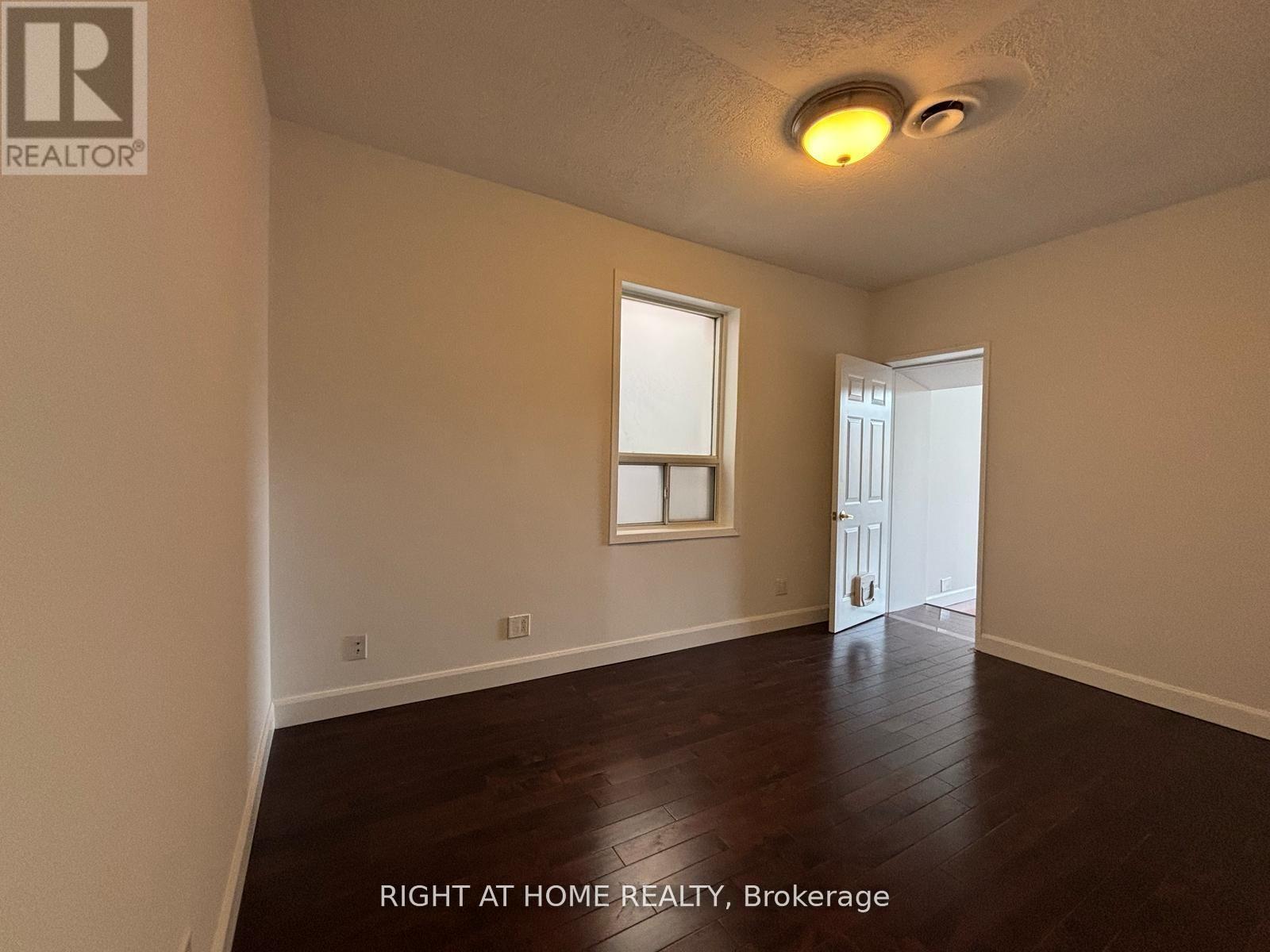 A - 3152 Dundas Street W, Toronto, Ontario  M6P 2A1 - Photo 23 - W12979042