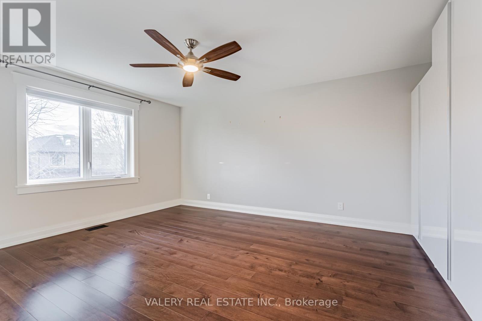 30 Bernice Avenue, Toronto, Ontario  M8Y 1Z6 - Photo 14 - W12979134