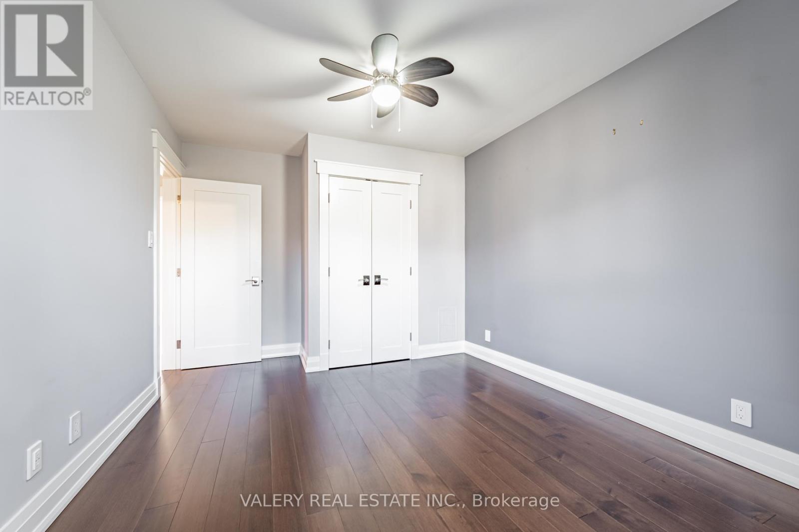 30 Bernice Avenue, Toronto, Ontario  M8Y 1Z6 - Photo 17 - W12979134