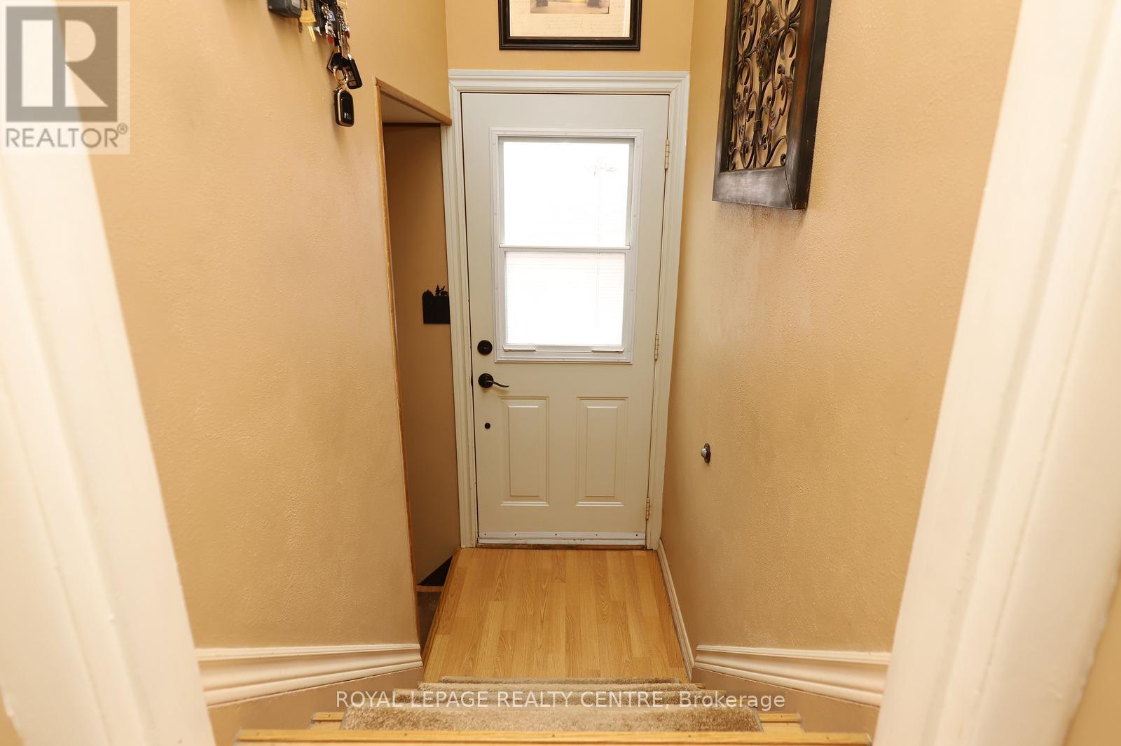 3638 Anniversary Road, Mississauga, Ontario  L5C 2G1 - Photo 23 - W12979144