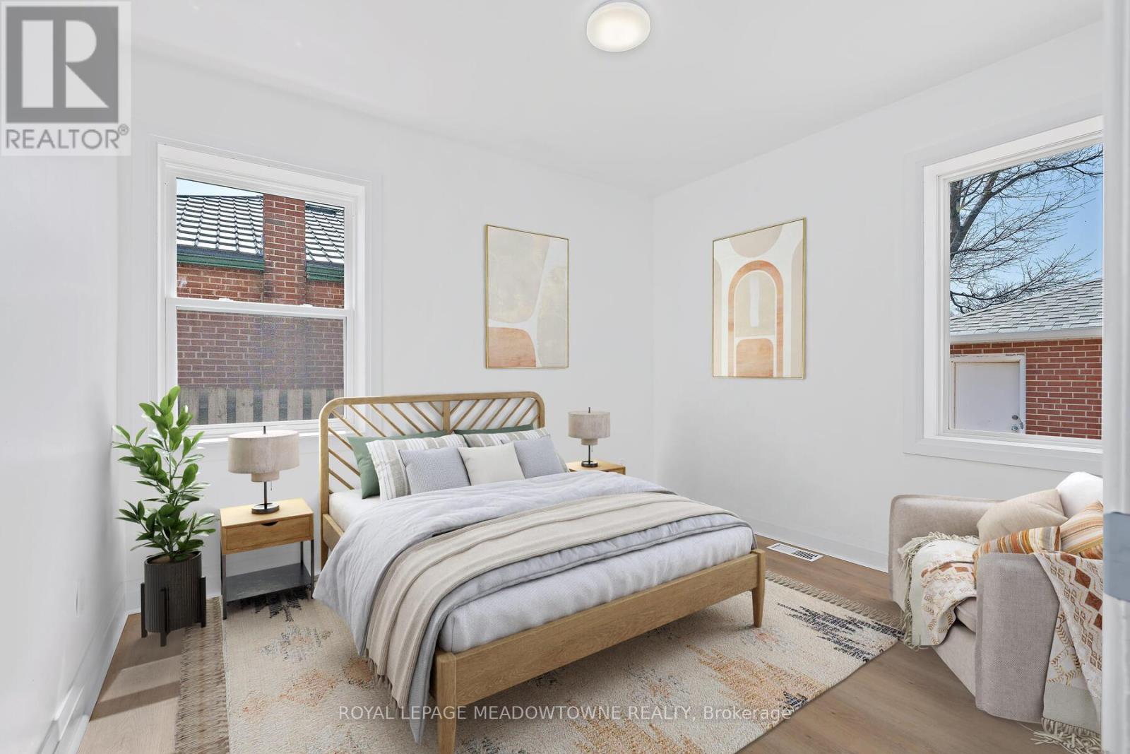 3 Bard Lane, Halton Hills, Ontario  L7G 2M6 - Photo 18 - W12979178