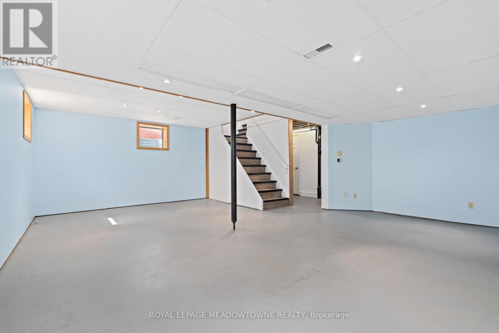 3 Bard Lane, Halton Hills, Ontario  L7G 2M6 - Photo 23 - W12979178