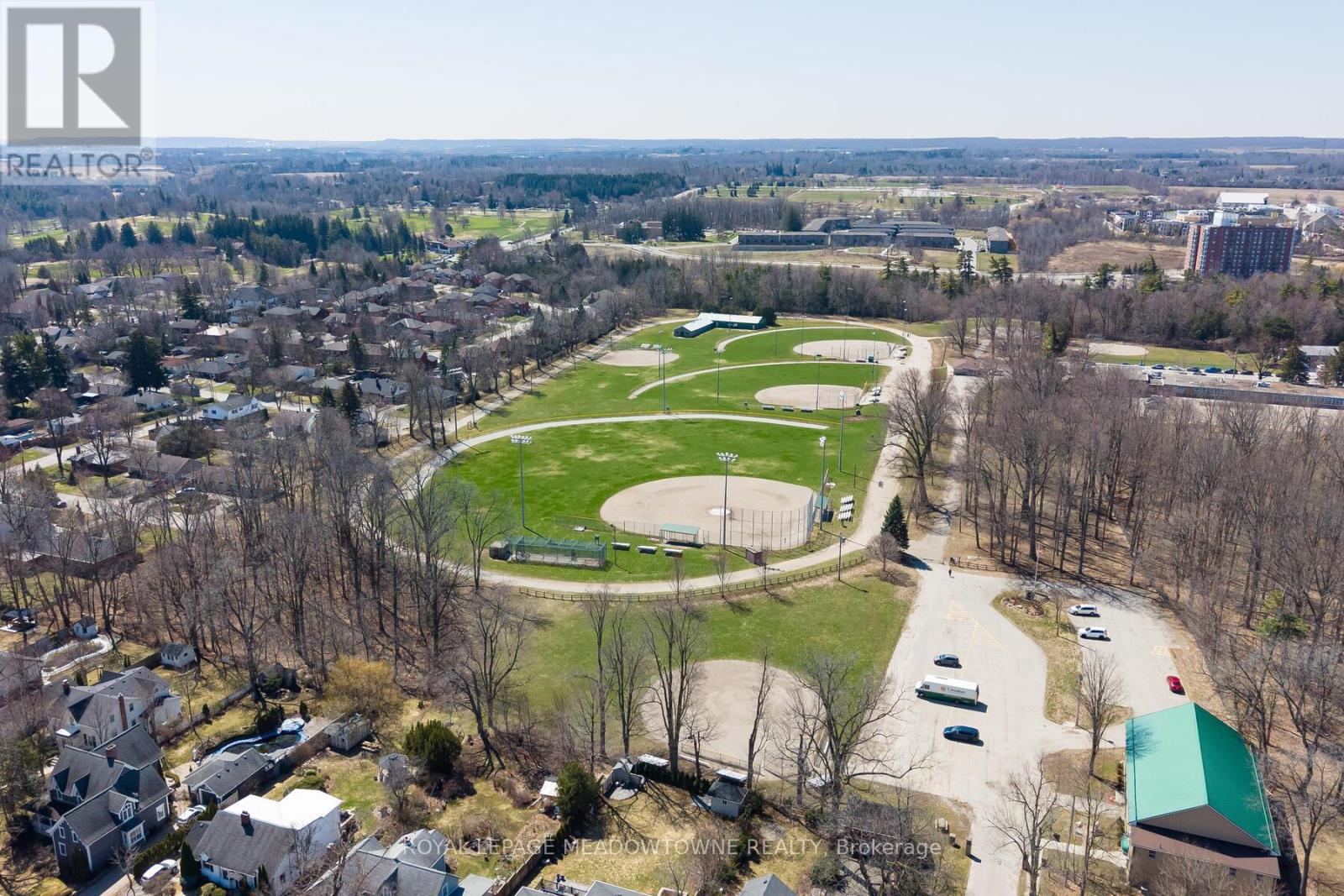 3 Bard Lane, Halton Hills, Ontario  L7G 2M6 - Photo 33 - W12979178