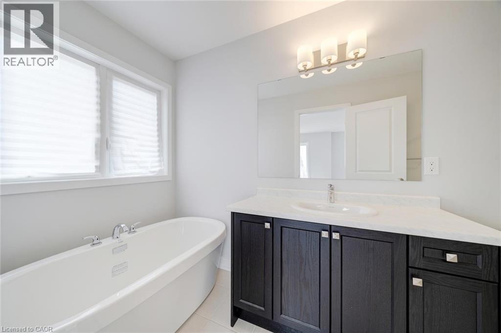 1076 Thompson Drive, Oshawa, Ontario  L1L 0V5 - Photo 27 - 40819385