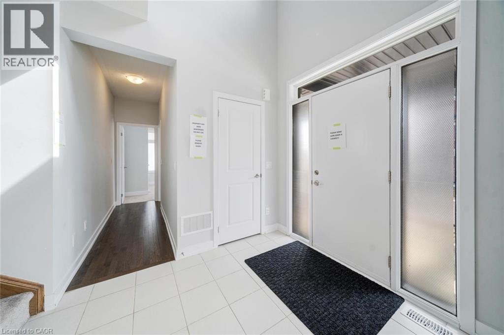 1076 Thompson Drive, Oshawa, Ontario  L1L 0V5 - Photo 5 - 40819385