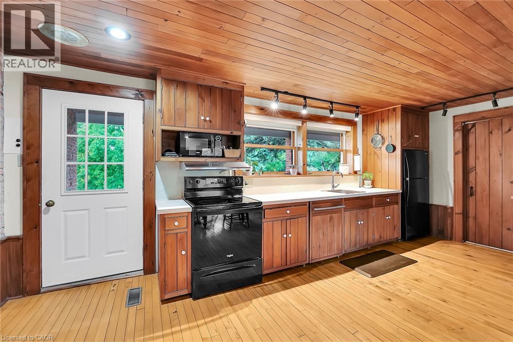 2432 Seburn Road, Fonthill, Ontario  L0S 1E6 - Photo 27 - 40819326