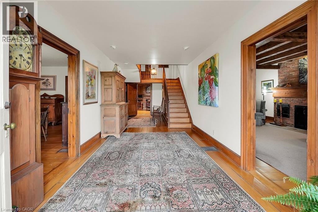 2432 Seburn Road, Fonthill, Ontario  L0S 1E6 - Photo 7 - 40819326