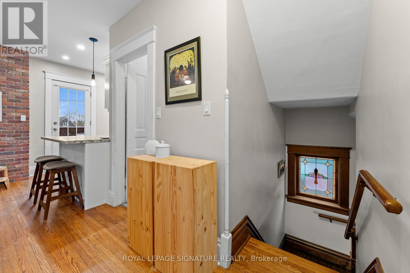 58 Hohner Avenue, Kitchener, Ontario  N2H 2V4 - Photo 4 - X12978962