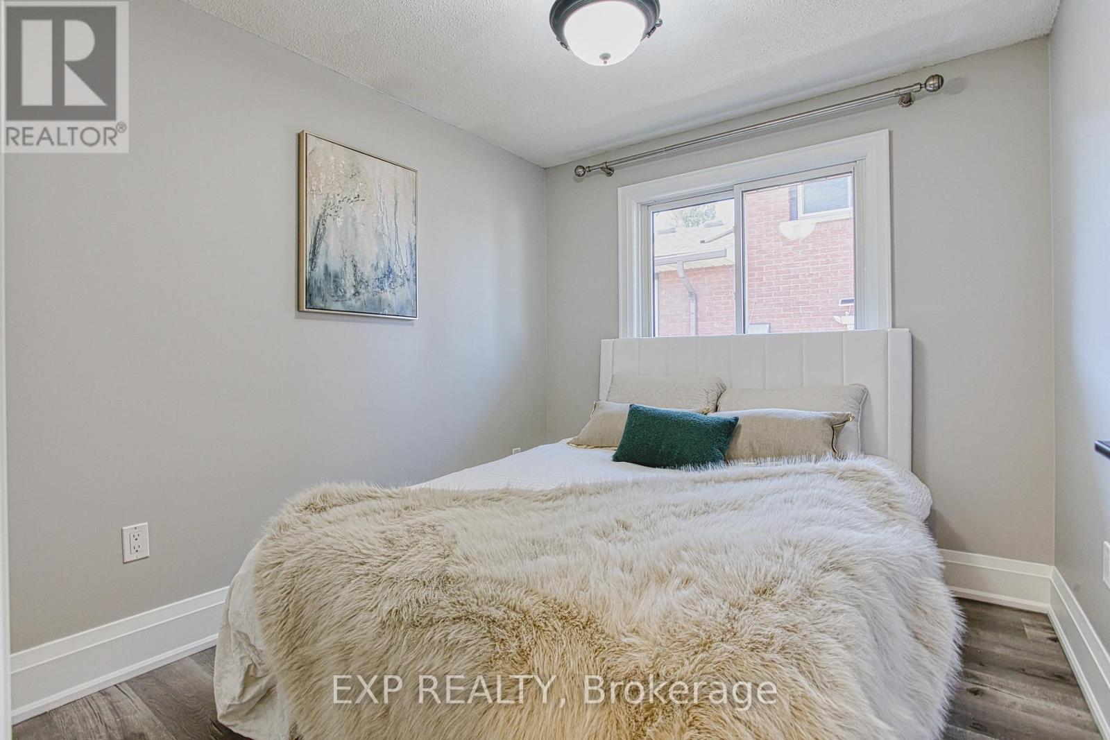 4 Colgate Court, Hamilton, Ontario  L9C 6Z6 - Photo 20 - X12978998