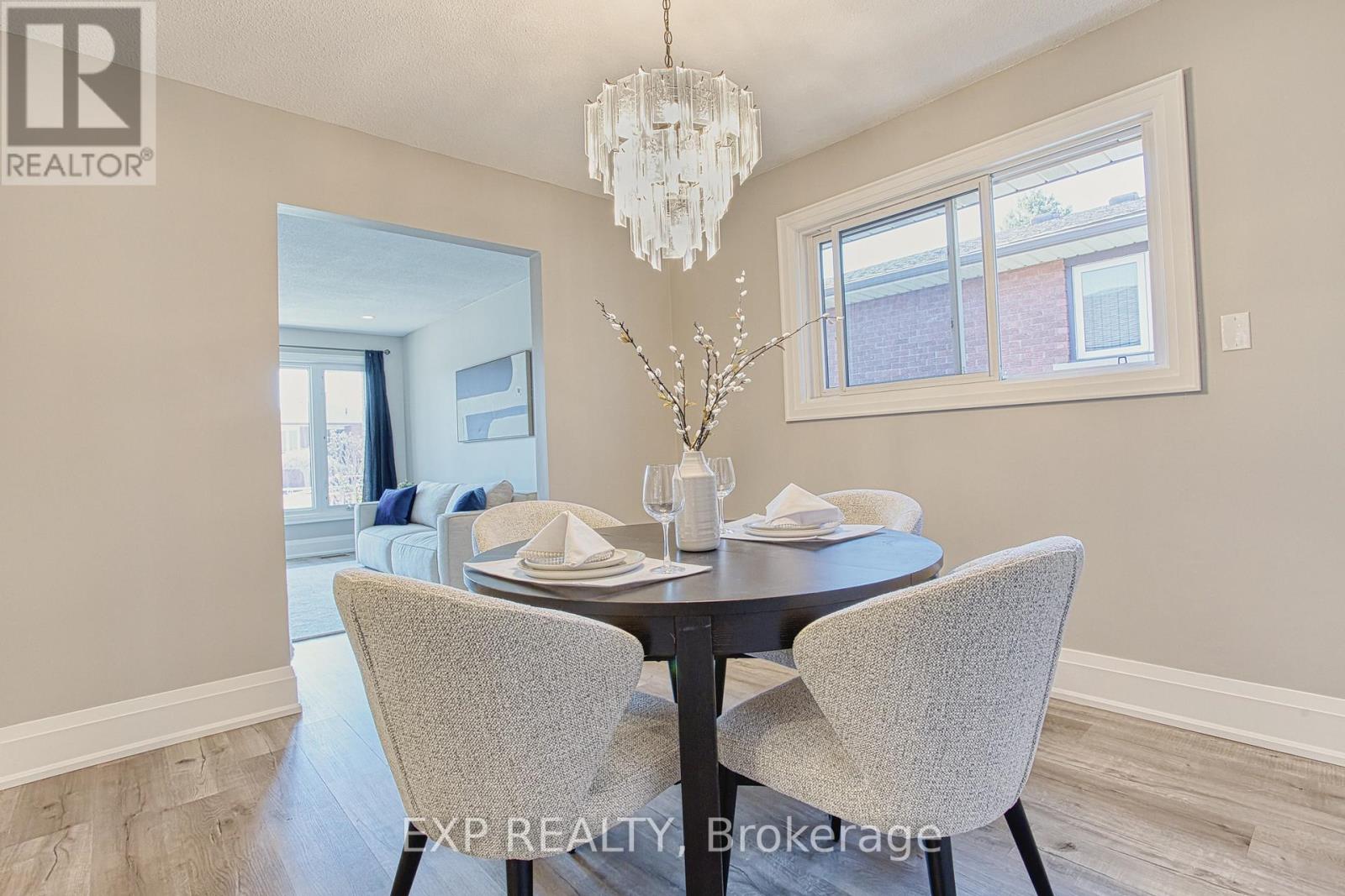 4 Colgate Court, Hamilton, Ontario  L9C 6Z6 - Photo 9 - X12978998