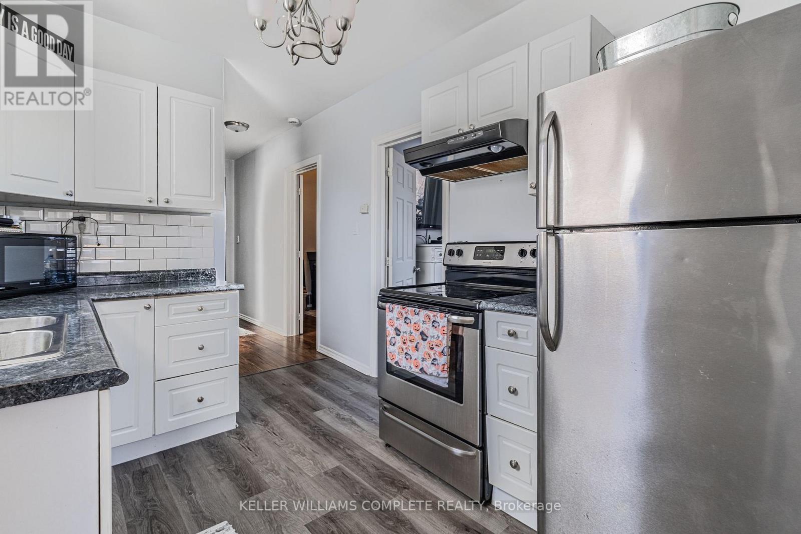 174 Rosslyn Avenue N, Hamilton, Ontario  L8L 7P7 - Photo 10 - X12979038