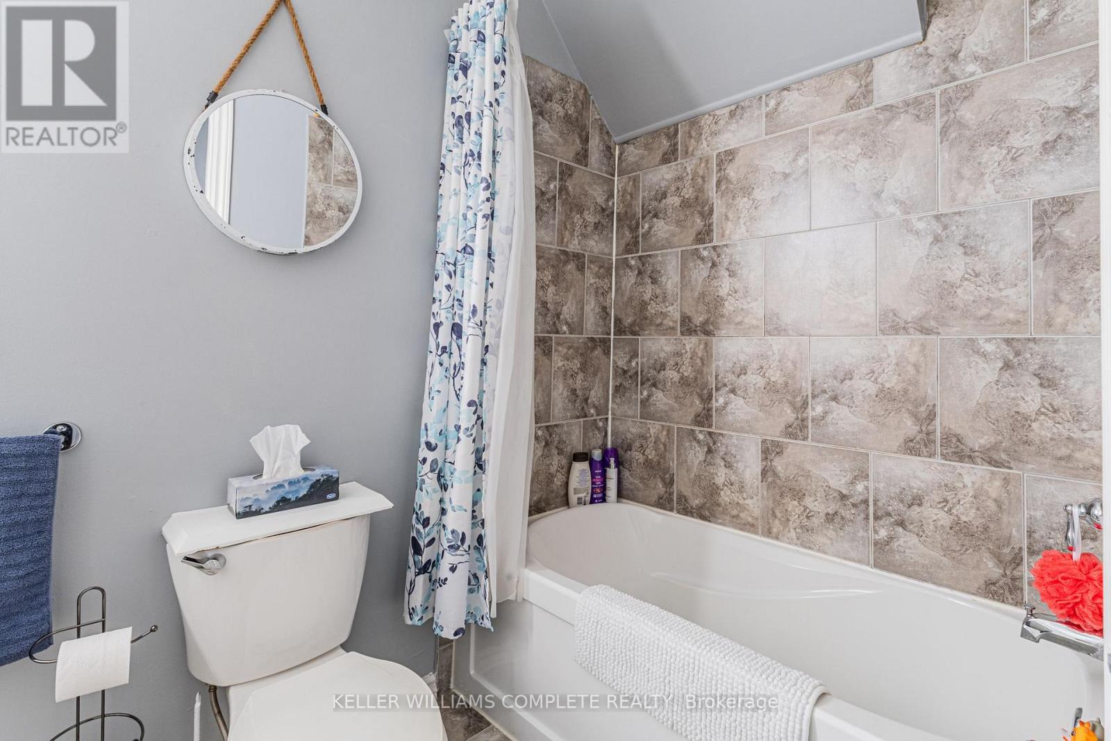 174 Rosslyn Avenue N, Hamilton, Ontario  L8L 7P7 - Photo 14 - X12979038