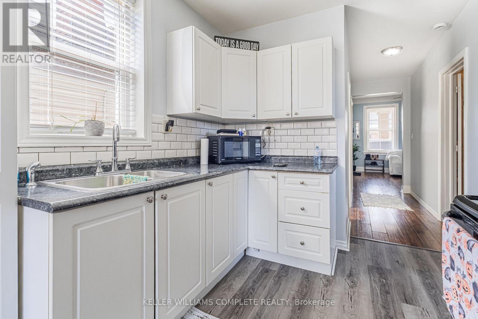 174 Rosslyn Avenue N, Hamilton, Ontario  L8L 7P7 - Photo 9 - X12979038