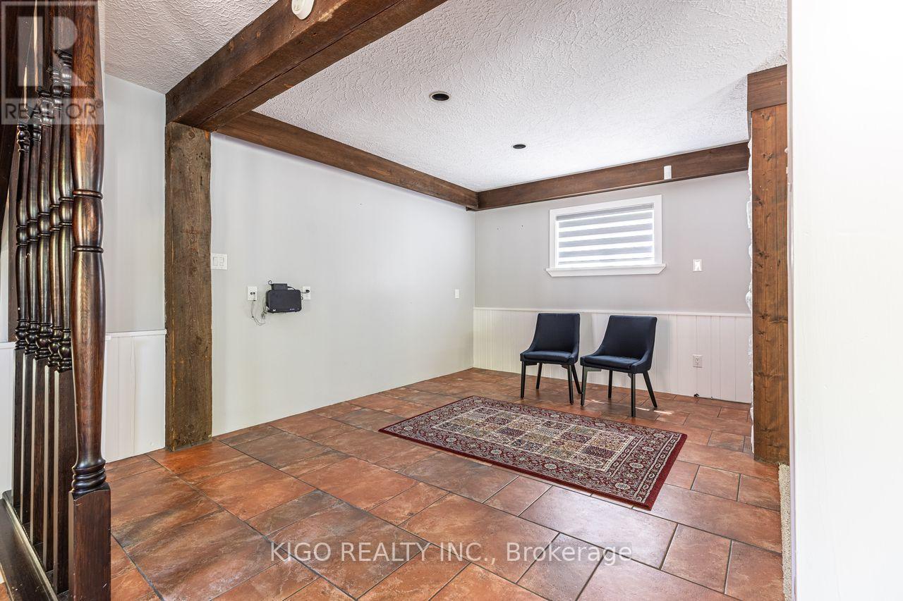 2320 Hyde Park Road N, London North, Ontario  N6H 5K2 - Photo 21 - X12979074