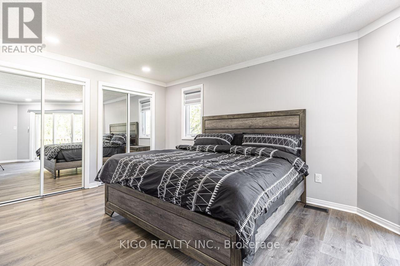 2320 Hyde Park Road N, London North, Ontario  N6H 5K2 - Photo 25 - X12979074