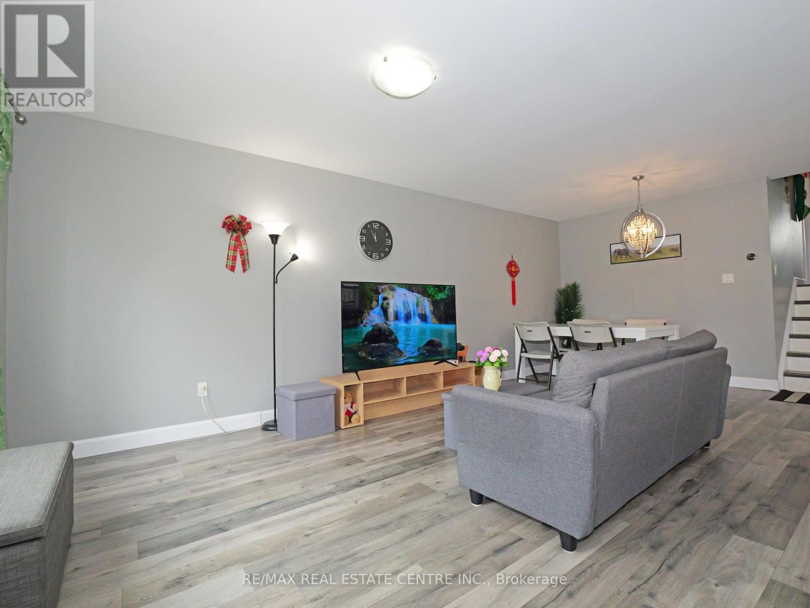 771 Monsarrat Avenue, London East, Ontario  N5Y 4Y3 - Photo 5 - X12979078