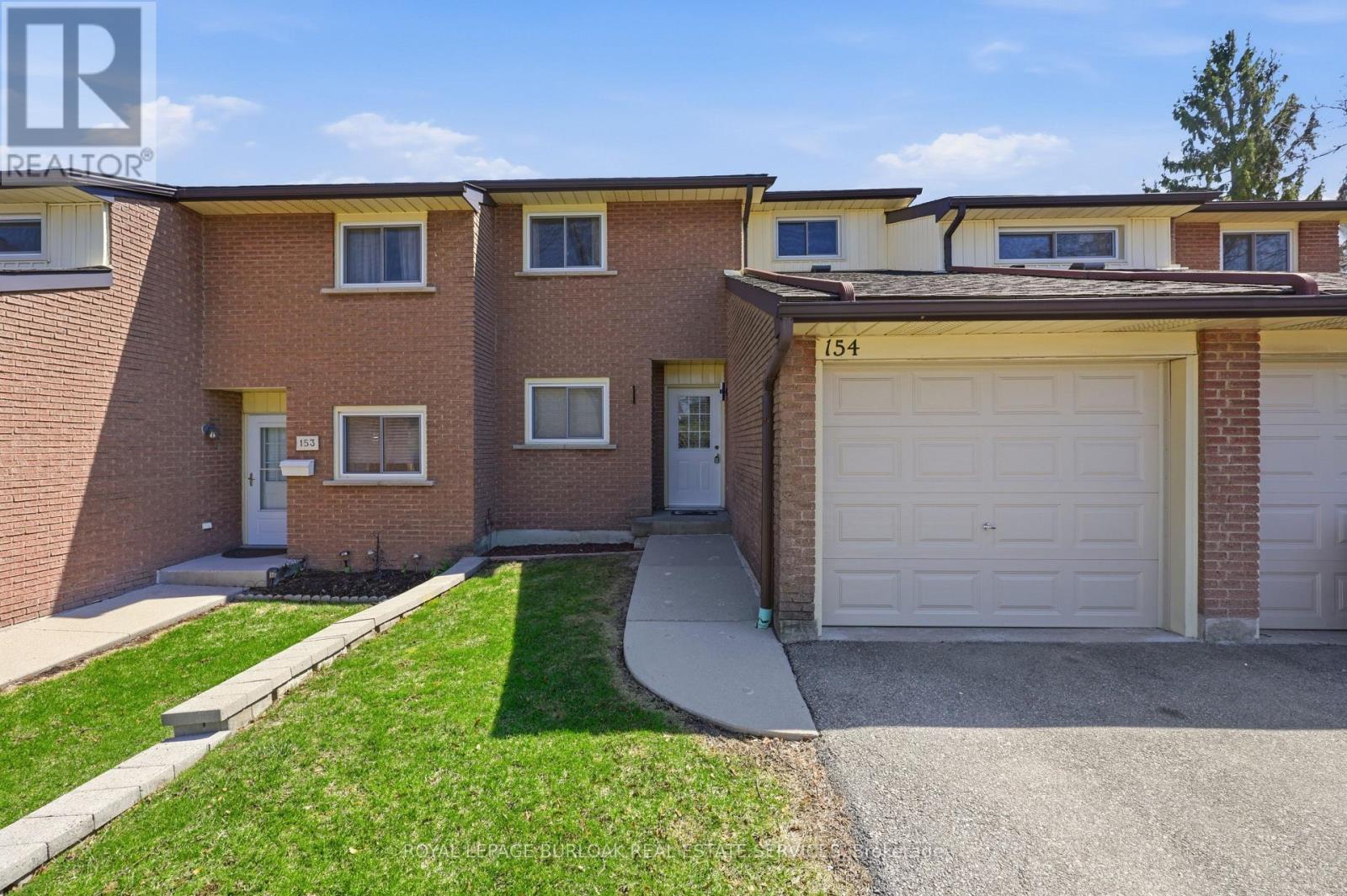 154 - 11 QUEENSLEA DRIVE, Hamilton, Ontario