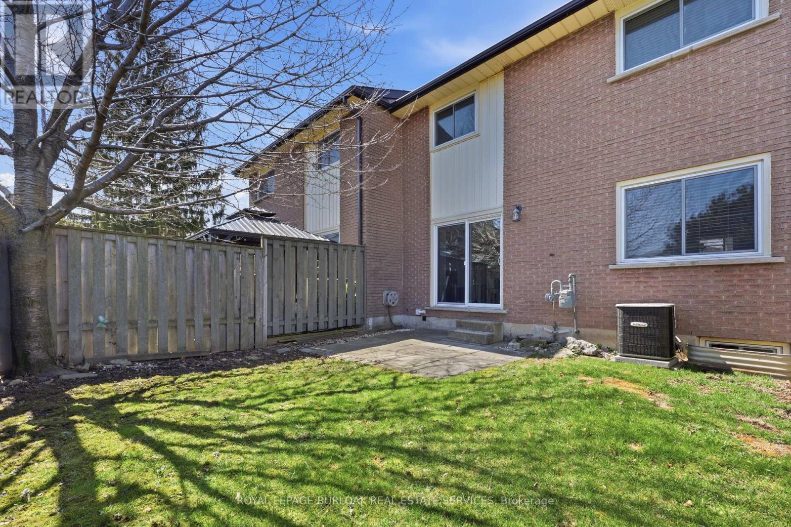 154 - 11 Queenslea Drive, Hamilton, Ontario L8W 1T7 - Photo 27 - X12979080