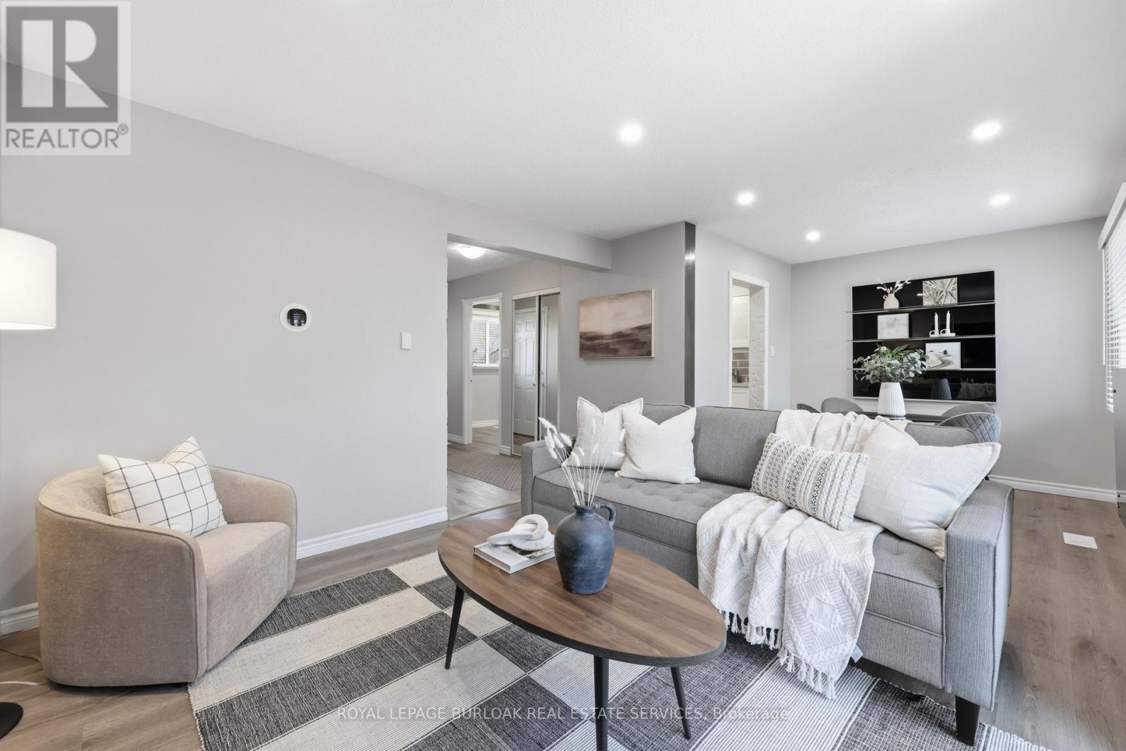 154 - 11 Queenslea Drive, Hamilton, Ontario L8W 1T7 - Photo 4 - X12979080